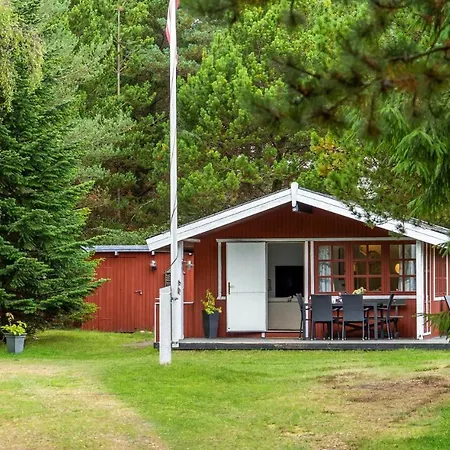 Two-bedroom In Saby Vakantiehuis Sæby