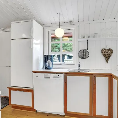 Vakantiehuis Two-bedroom In Saby Sæby